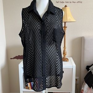 TAHARI SLEEVELESS SHEER BUTTON DOWN BLACK TOP, SIZE L